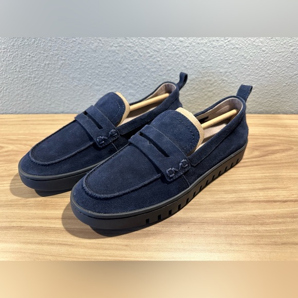 Vionic Uptown Women’s Loafers - Picture 2 of 7